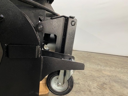 Щетка с передним бункером 