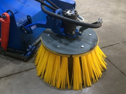 Щетка лотковая ЩЛ-700 