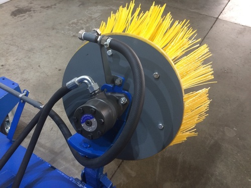 Щетка лотковая ЩЛ-700 