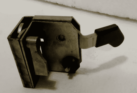 Ручка двери (внутренняя правая) 