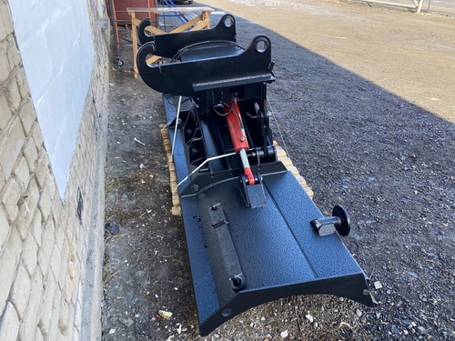 Отвал бульдозерный для фронтальных погрузчиков и экскаваторов погрузчиков 