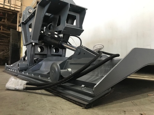 Отвал "Бабочка" для фронтальные погрузчики и экскаваторы-погрузчики с гидроповоротом 