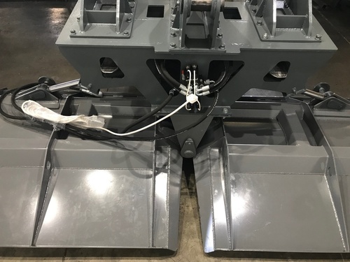 Отвал "Бабочка" для фронтальные погрузчики и экскаваторы-погрузчики с гидроповоротом 