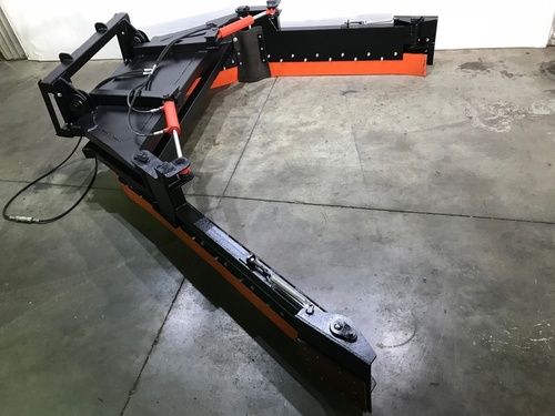 Скрепер на мини-погрузчики и прочие машины 