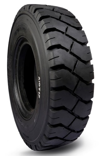 Шинокомплект TOUGH 28.9-15 (8.15x15) 